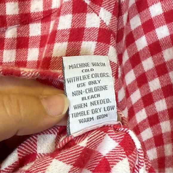 KEREN hart, Red and White Plaid Shirt. Size Small. Good used condition! - Picture 5 of 6